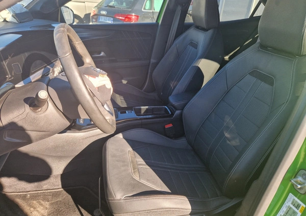 Opel Mokka cena 43900 przebieg: 18000, rok produkcji 2021 z Rawicz małe 232